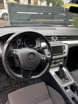 Volkswagen Passat 1.6 TDI 88kW Comfortline - 15