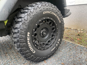 Predam 5ks 18" offroad kolies KMC XD pre JEEP roztec 5x127 - 15