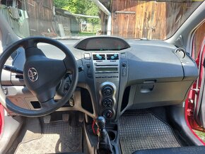 Toyota Yaris 1,33 5D T - 15