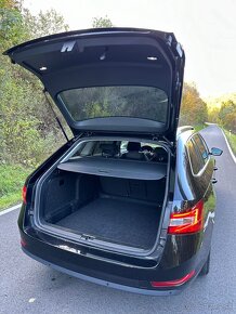 Škoda Superb 3 facelift, 2,0TDi, r.v.2020 DSG7 - 15