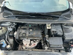 Peugeot 307, 1.6 16v, NFU, 80kw, klíma, 5kv. manuál - 15