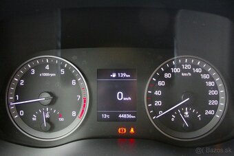 "Predané" Hyundai Tucson 1.6 T-GDi Smart TOP STAV - 15