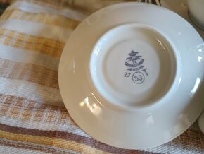 Predám sklo, porcelán, retro kočík a iné veci. - 15