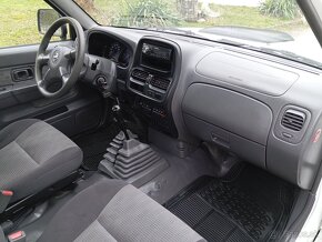 Nissan Navara 2,5 TDi 4x4 - 15