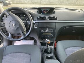 Renault laguna 1,9 dci - 15