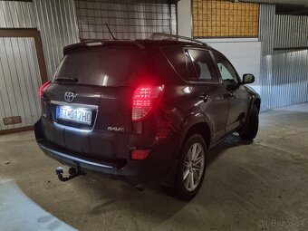 Toyota Rav 4 - 15