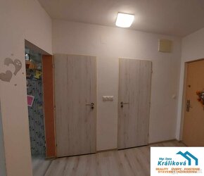 2- izbový slnečný, priestranný byt s rozlohou 50 m2, Považsk - 15