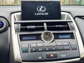 Lexus NX 300h 2.5i HYBRID AWD - 15