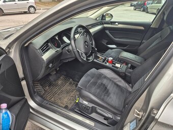 Volkswagen Passat Variant 2.0 TDI BMT Highline DSG - 15