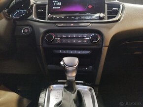 KIA CEED 1,4 T-GDi PLATINUM A/T - 15