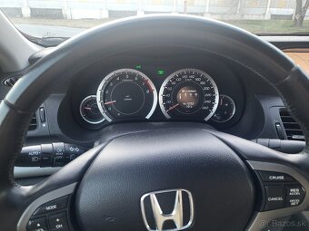 Honda accord 8g - 15