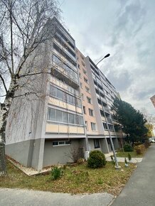 4 izbový pražský byt, 91m2+lodžia, Lídické nám. Košice Furča - 15