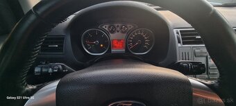 Ford Kuga 2.0 TDCi 4x4 Manuál 103kw - 15