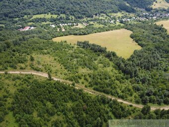 Exkluzívny pozemok s očarujúcou panorámou nad obcou Osadné - 15