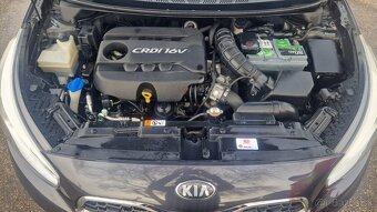 KIA CEE D COMBI 1.6 CRDI. - 15