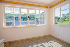 Na predaj 7-izbový RD 278 m², pozemok 819 m², Sklené Teplice - 15