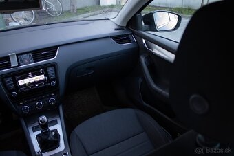 Škoda Octavia Combi 2.0 TDI Elegance/Style - 15