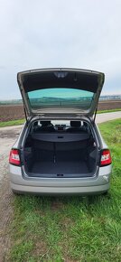 Predam Skoda Fabia 1.2, benzin, DSG,  40000km, 2015 - 15