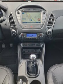 Hyundai ix35 1.7 CRDi VGT Style 4x2 za 9.990 € - 15