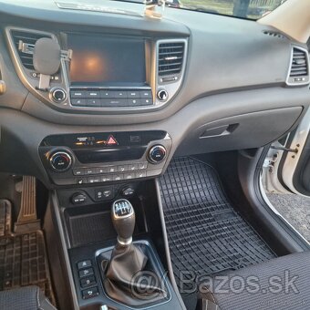 Hyundai Tucson 1.6 GDI SHADOW - 15