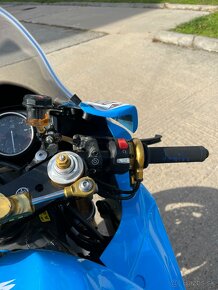 YAMAHA R6 - 15