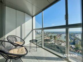 RentHub I EUROVEA TOWER I Krásny moderne zariadený 2-izb. by - 15