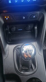 Hyundai ix35 2.0CRDi 100kW 2012 4x4 - 15