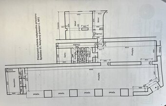 | rožný obchodný priestor, veľké výklady na frekventovanú ul - 15