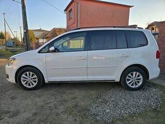 VW TOURAN 1,6 TDI DSG VYNIKAJÚCI STAV - 15