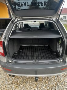 ŠKODA OCTAVIA SCOUT 2.0 TDI 4x4 - 15