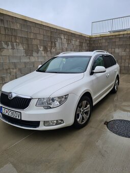 Škoda Superb 2.0TDI 2011 - 15