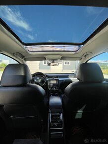 Škoda Superb 2.0TDI 4x4 panorama,ťažné,xenon - 15