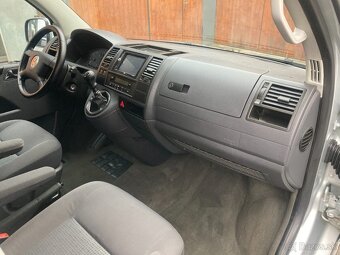 VOLKSWAGEN CARAVELLE 2,5 TDi - 15