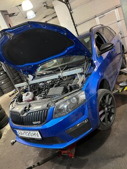 Škoda Octavia 3 RS 2.0 TDI webasto ,navi , panorama - 15