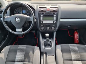 VW Golf r. 12/2008 1,9TDI 66 kW - 15