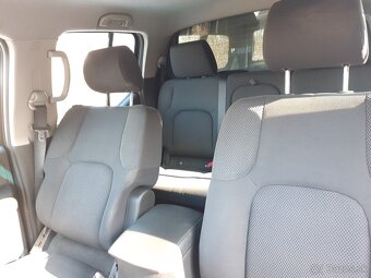 Nissan Navara DoubleCab 2.5D A/T uzávierka - 15