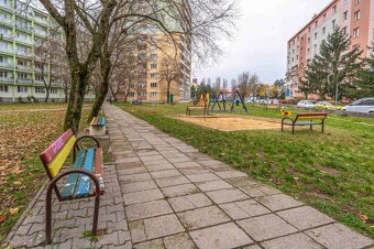 Pekný, zariadený byt, balkón +loggia + zimná záhrada, Kukučí - 15