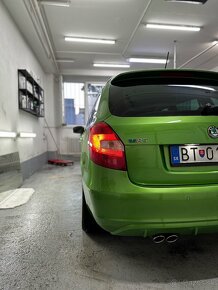 Škoda Fabia RS zelená metalíza 1.4 TSI 132kw 2012 nová STK - 15