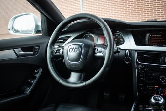 Audi A4 Avant QUATRO S-LINE - 15