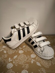 Platenky Converse, tenisky Adidas SuperStar - 15