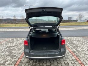 Volkswagen Passat 2.0 TDi DSG B7 - 15