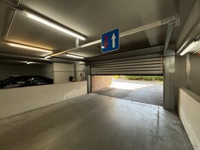 Luxusný 4i. byt 115m, projekt PARKVILLE, 2x gar. PARKING - 15