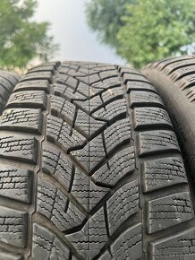 Predam kolesa ŠKODA  205/50  r17 - 15