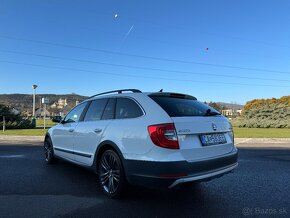 Škoda Superb Outdoor DSG 2015 - 15