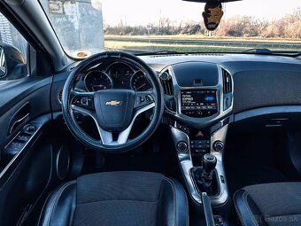 Chevrolet Cruze 2.0 VCDi LT Plus - 15