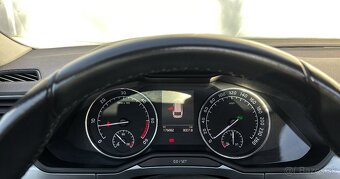 Škoda Superb Combi 2.0 TDI DSG,NÁjazd 176 682km,ZNÍŽENÁ CENA - 15