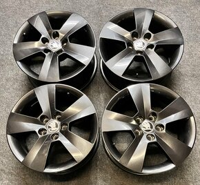 5x100 R15 Originál Škoda Rapid - Fabia černé - ET 38 - 15