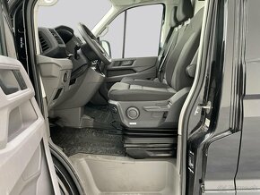 Volkswagen Crafter DSG 2.0 nafta 10/2018 3 miestne - 15