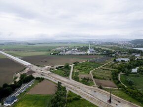 Lukratívny pozemok v priemyselnej zóne Kokšov Bakša 39 351m2 - 15