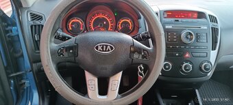 Kia Ceed SW - 15